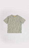 Load image into Gallery viewer, A Lightweight Tiger Stripe Print Oversized Tee
