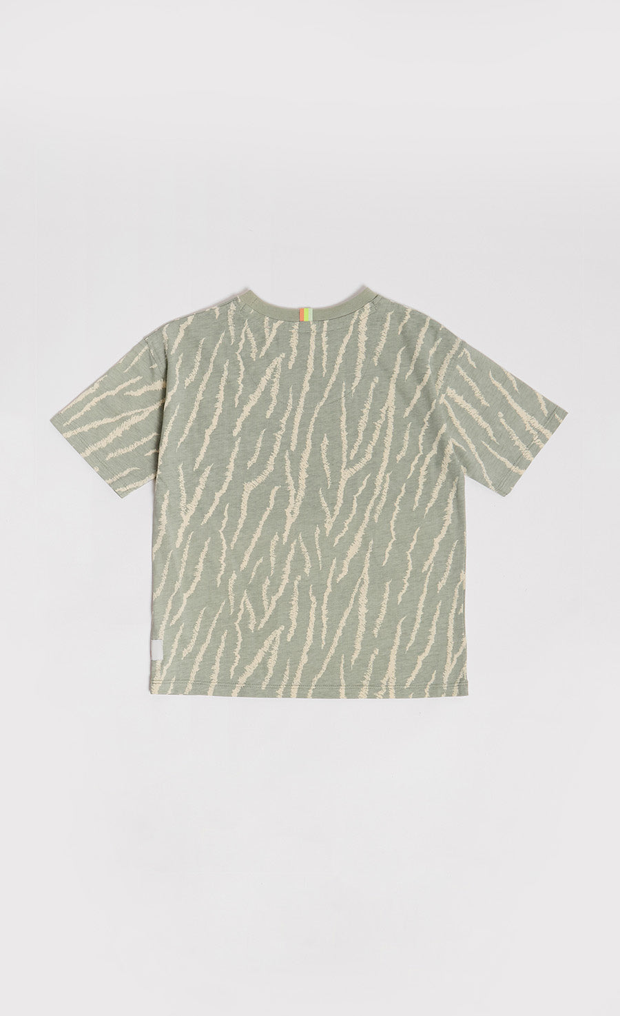 A Lightweight Tiger Stripe Print Oversized Tee