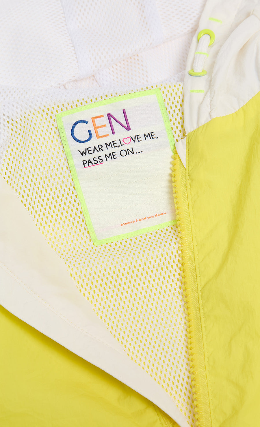 Colour Blocked Nylon Jacket With Shower-Resistant Finish