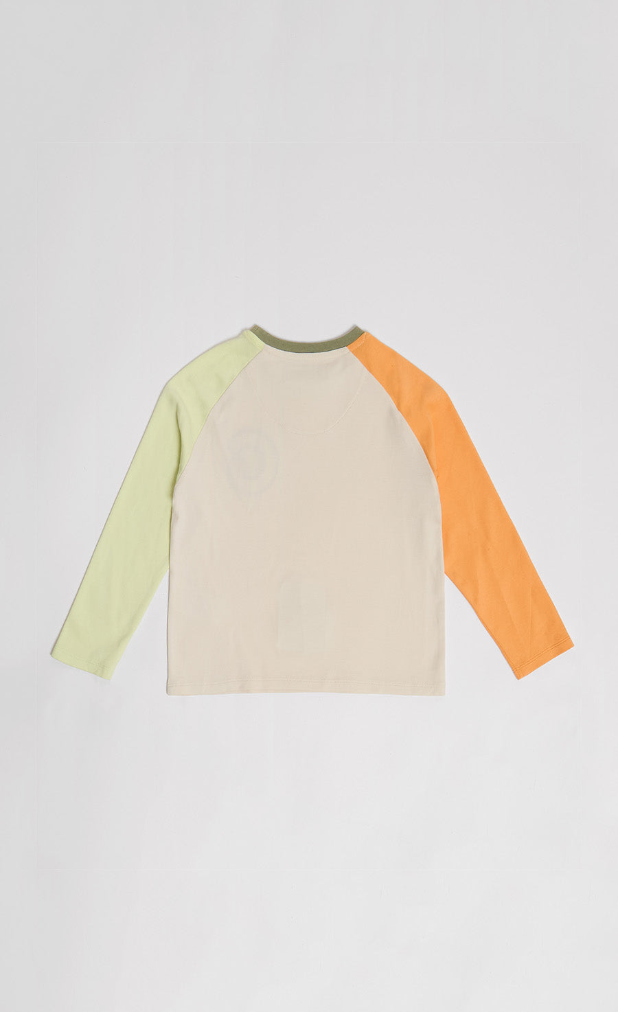 Colourful Long Sleeve Tee With a G Badge