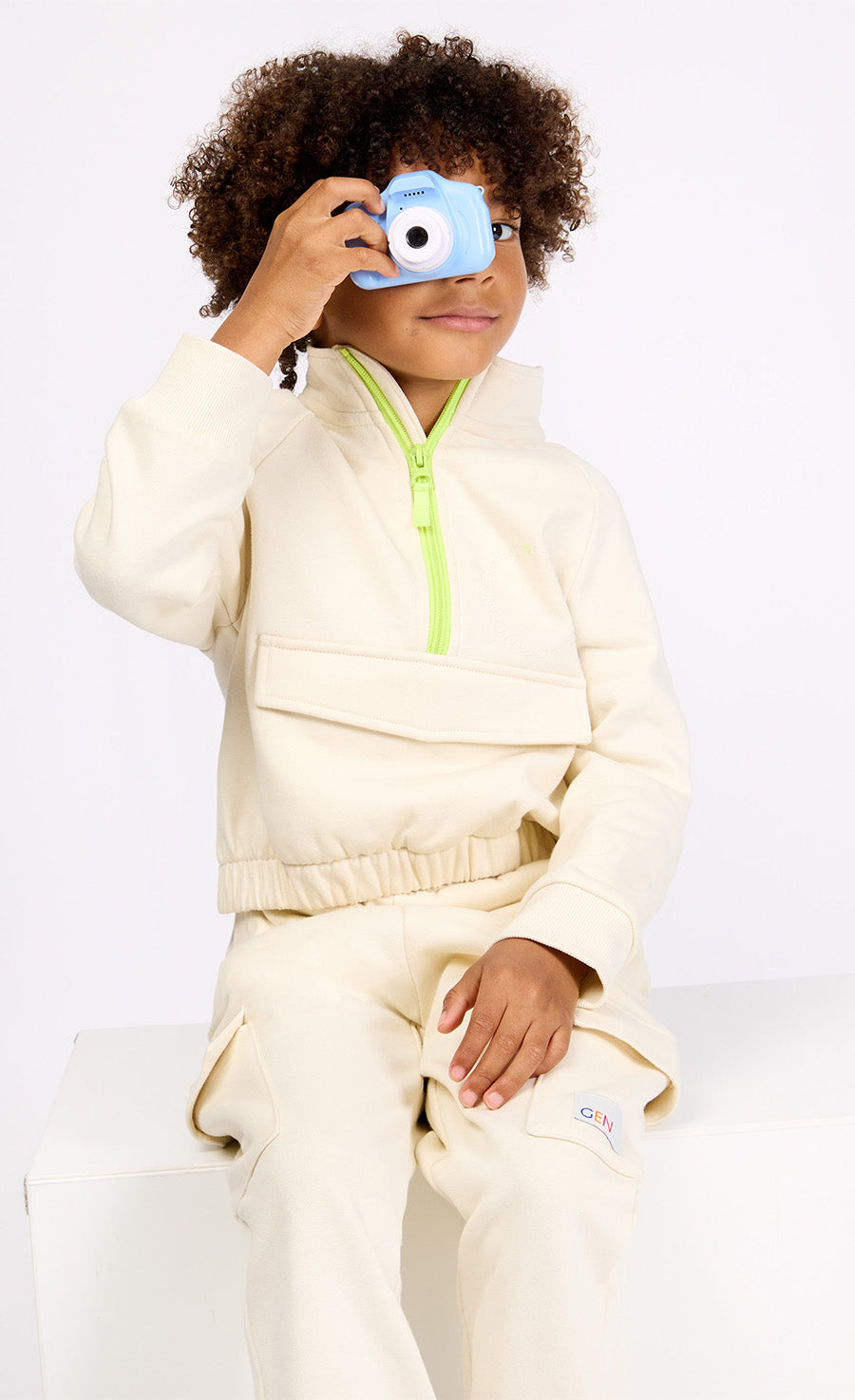 Pocket 1/4 Zip Sweat Top