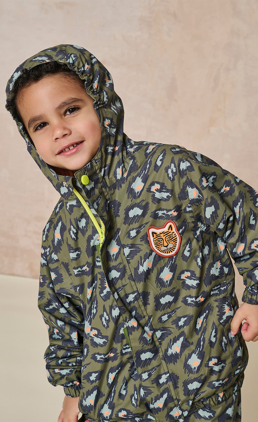 Leopard Spot Printed Shower-Resistant Jacket